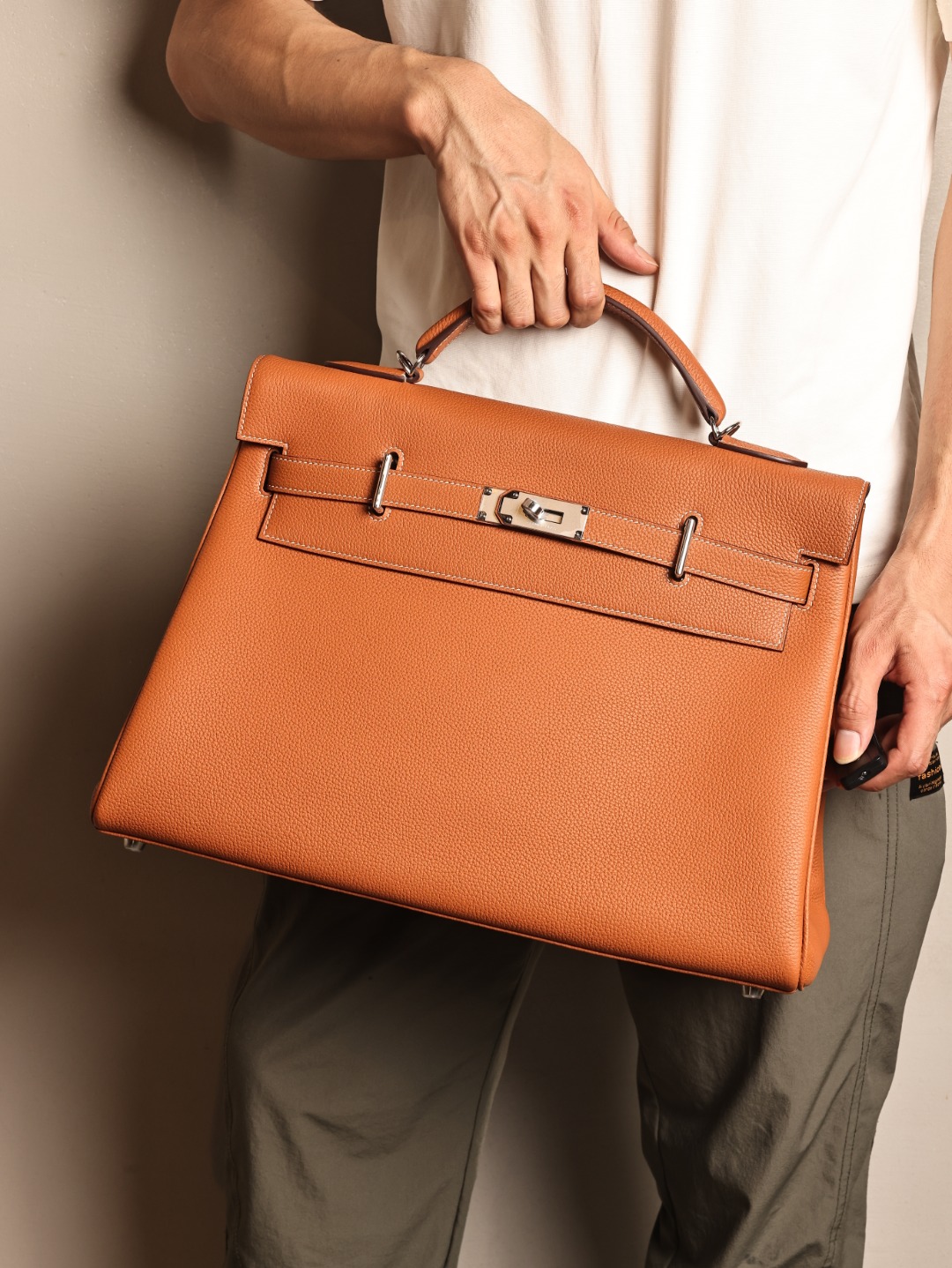Hermes Kelly Maxi #37 Gold 42cm TOGO