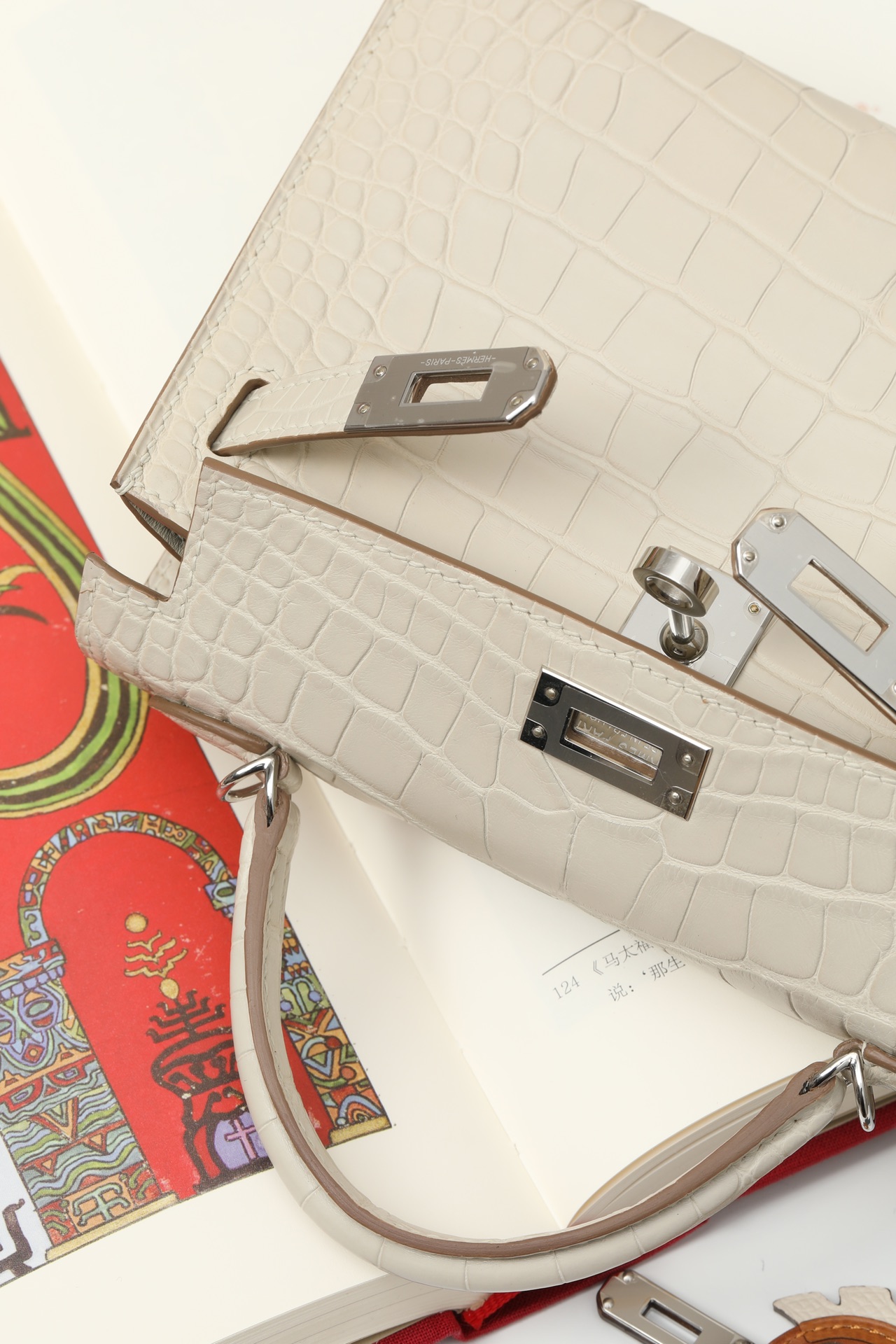 Crocodile skin Mini Kelly #8L Beton